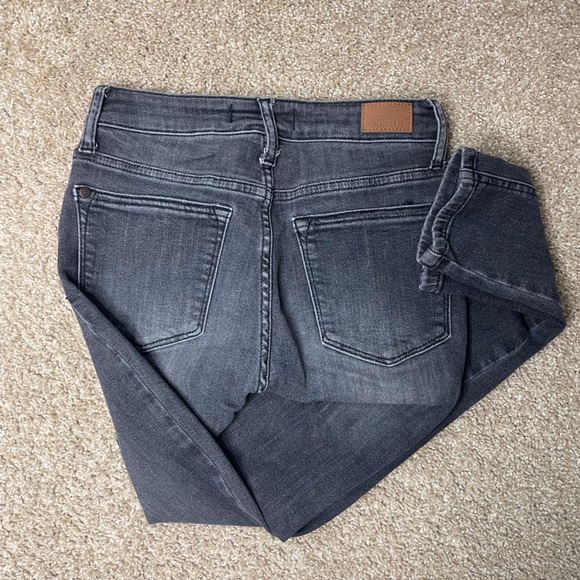 Judy Blue Charcoal Skinny Jeans - Picture 2 of 2